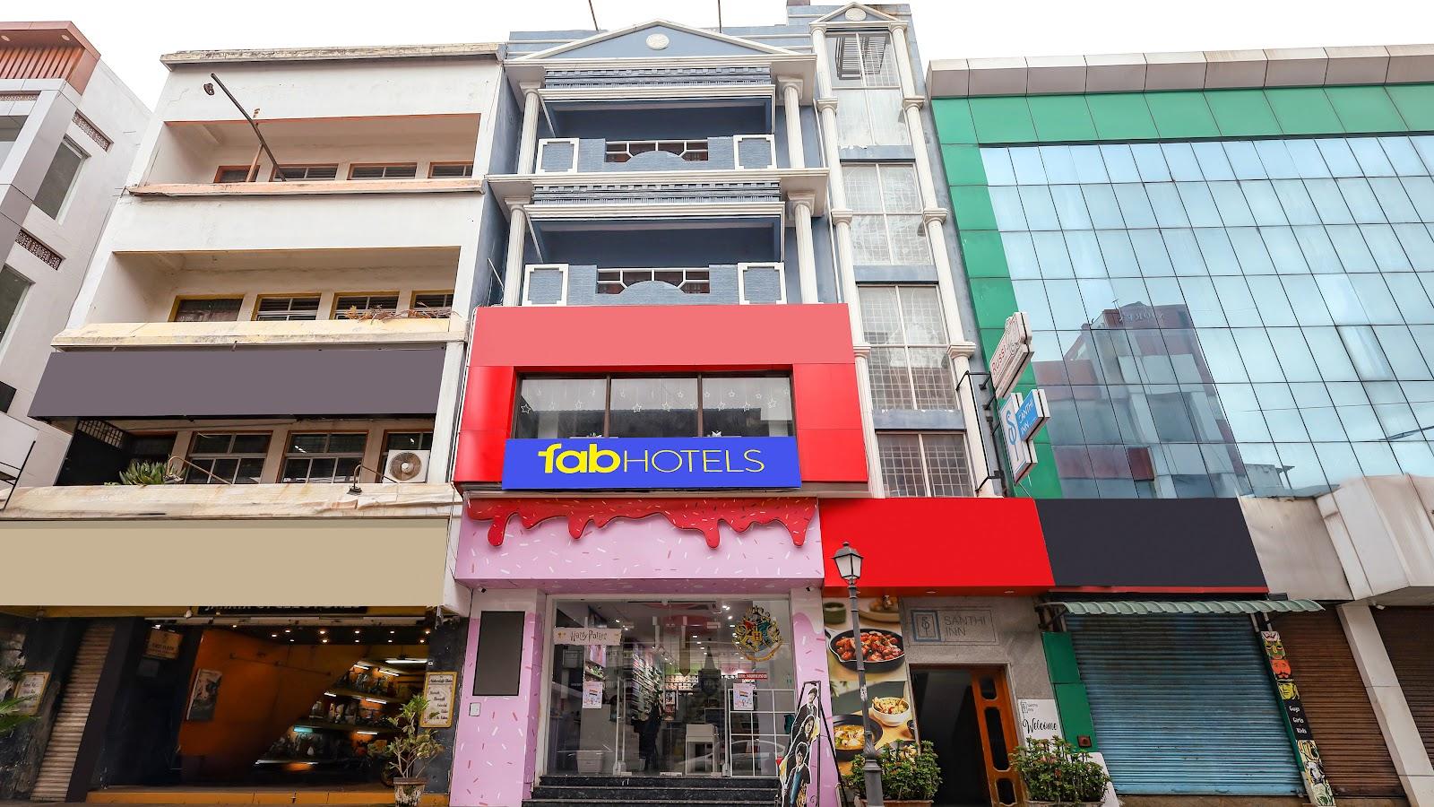FabExpress Santhi inn – photo 1