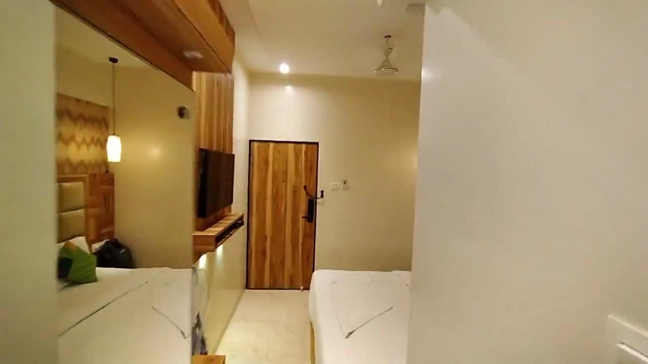 Hotel Amisha International – photo 2