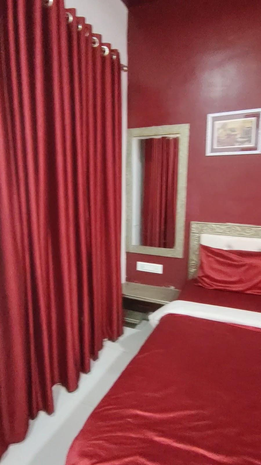 Hotel Udaipur Palace and Resort – photo 2