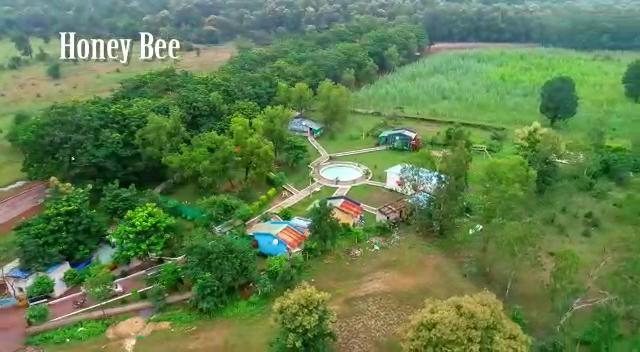 Honeybee Resort – photo 3