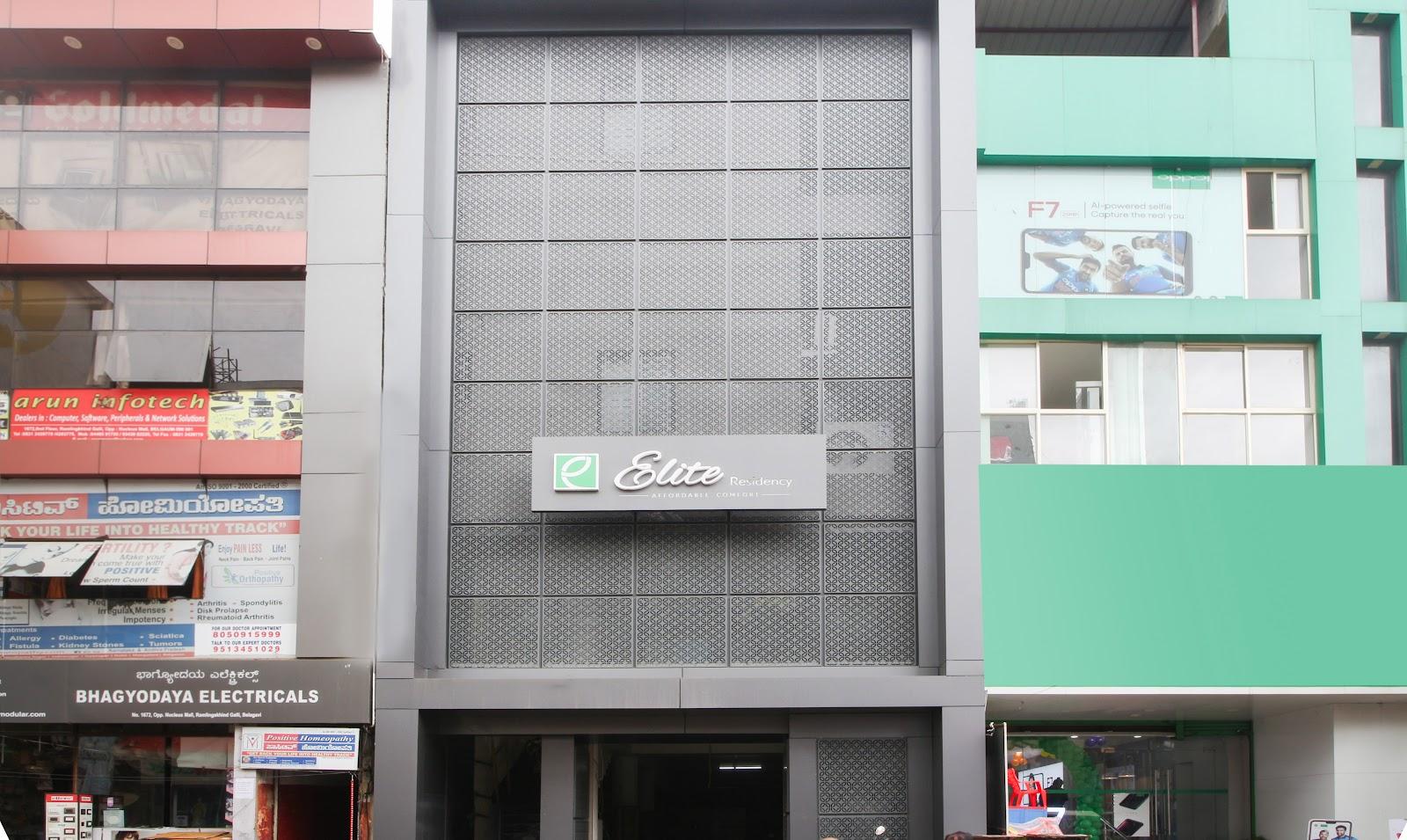 Treebo Elite Residency - 2 Kms From Railway Station