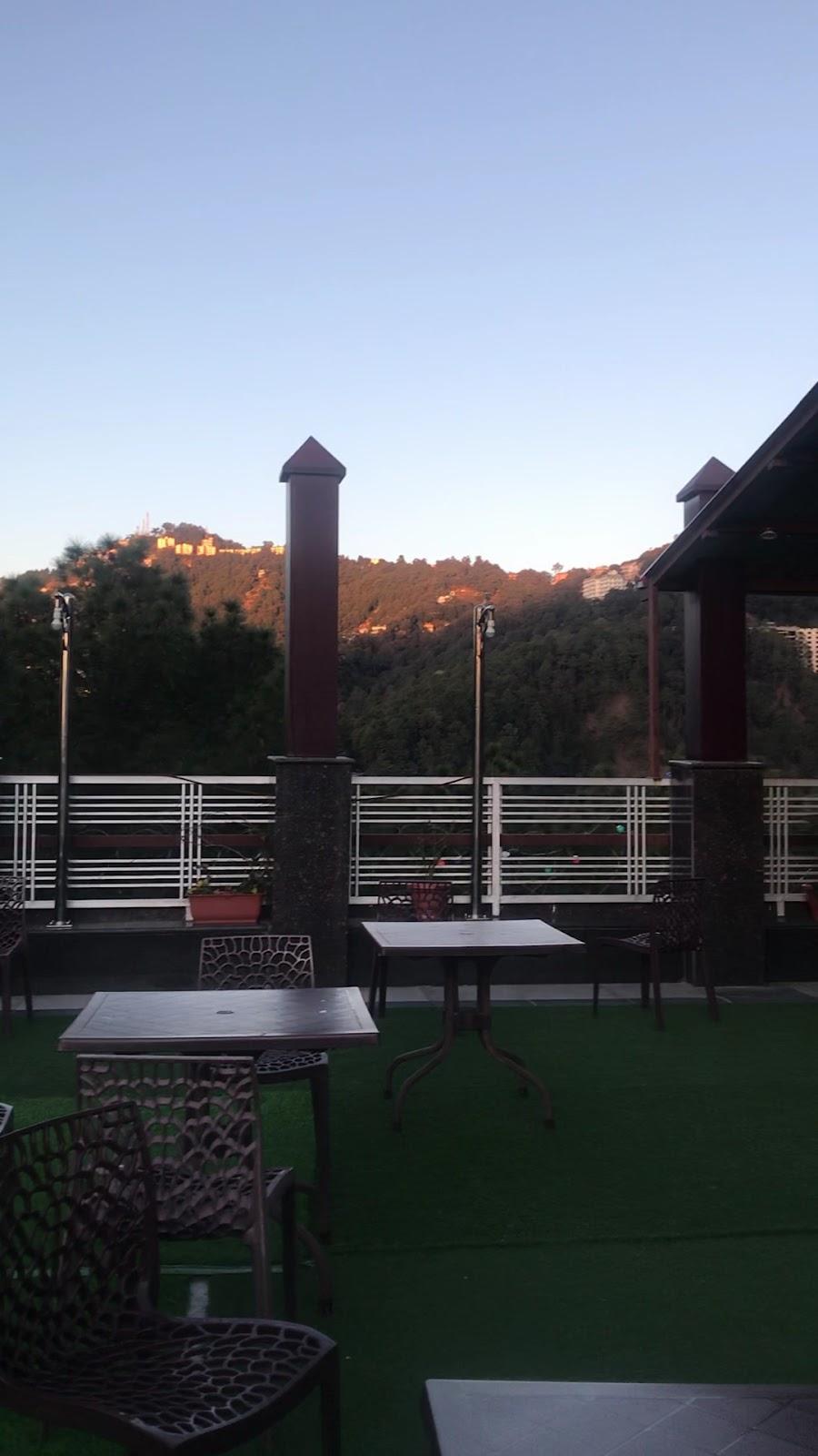 The Grand White Hotel – photo 2