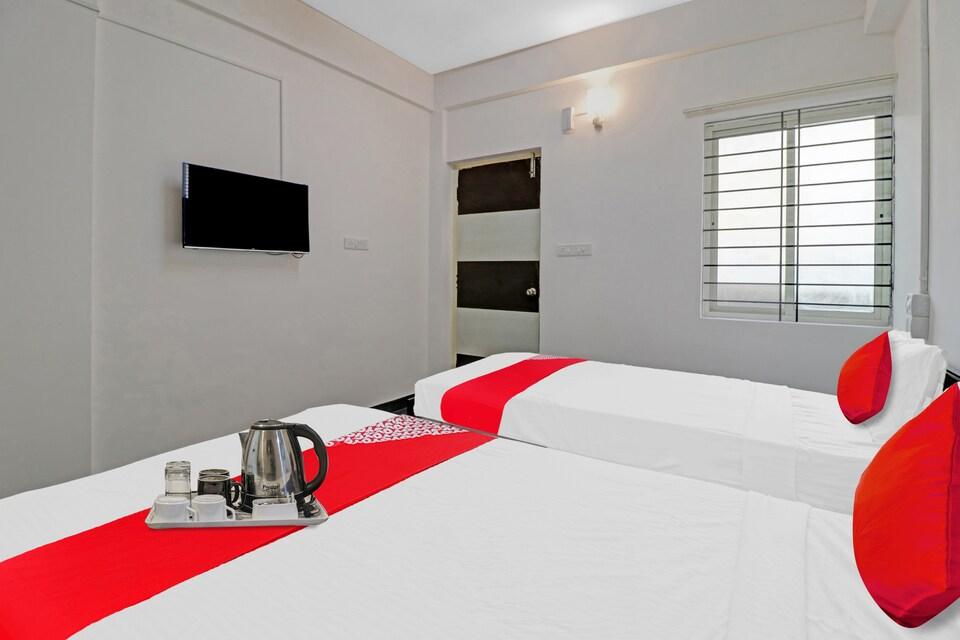 OYO Crystal Inn Near 7d Voyage – photo 4