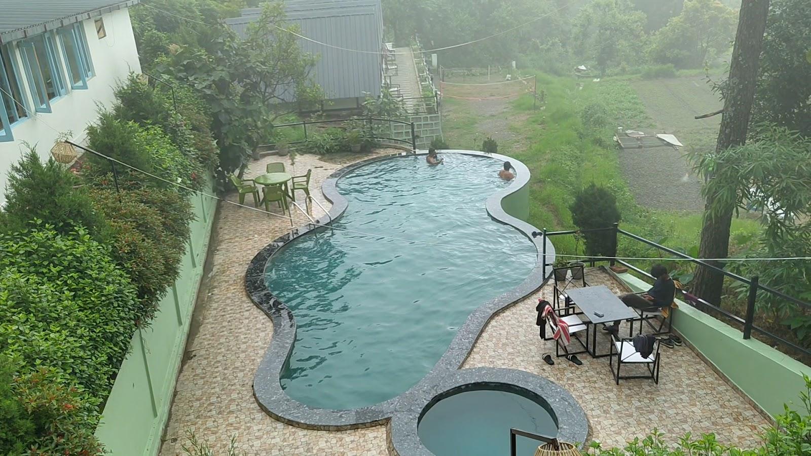 THE PARADISE POOL RESORT – photo 2