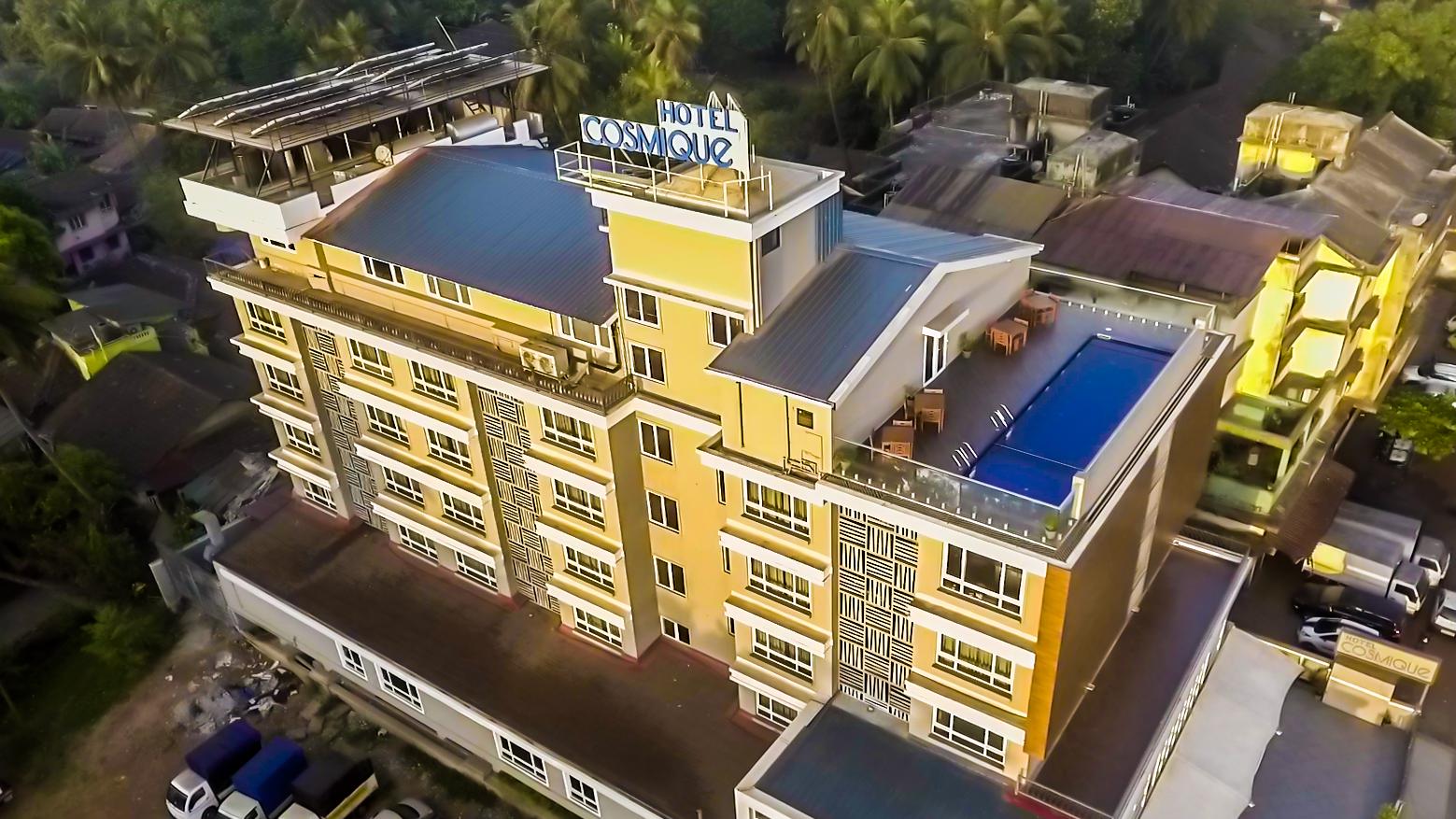 Cosmique Clarks Inn Suites