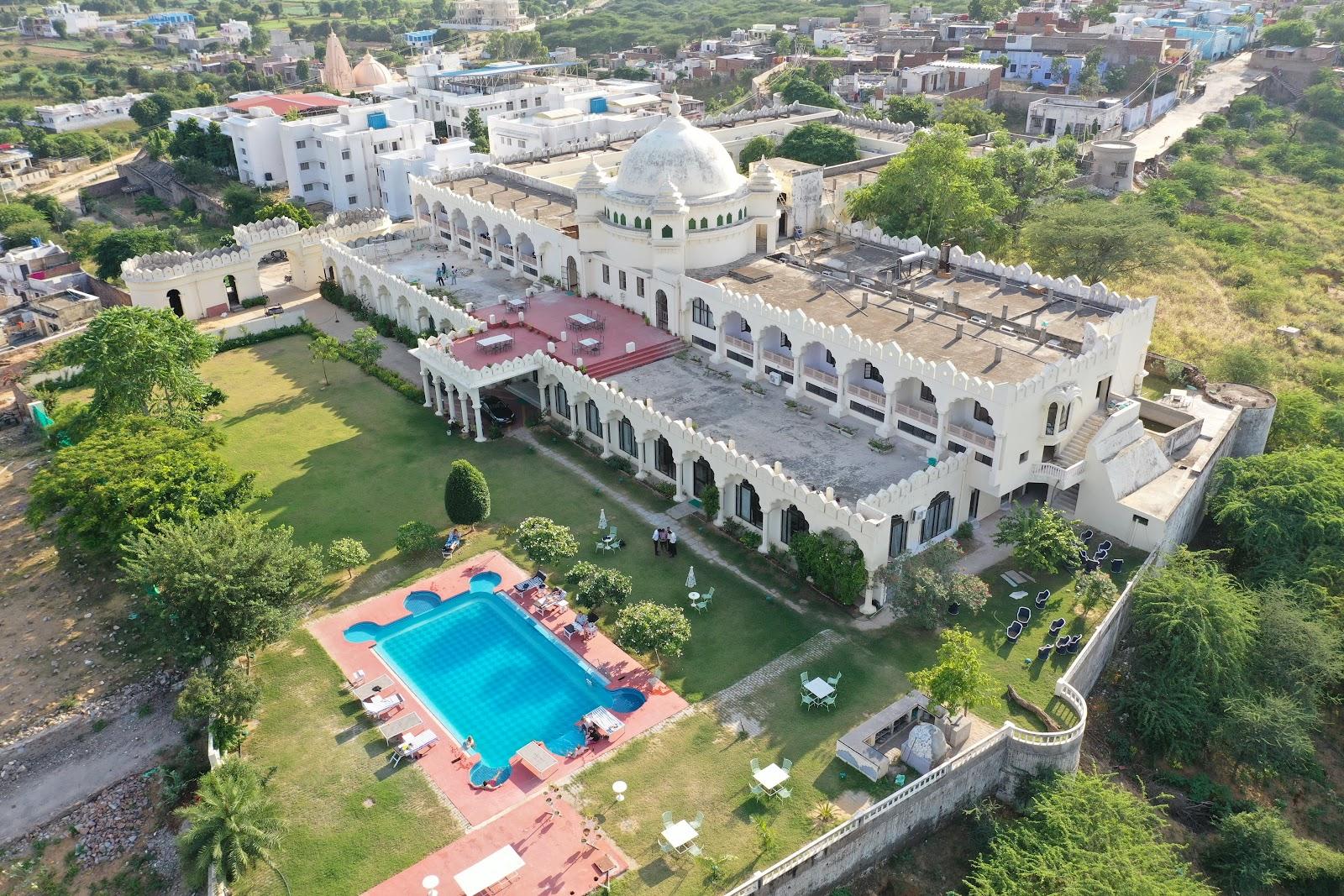 Gulaab Niwaas Palace – photo 1
