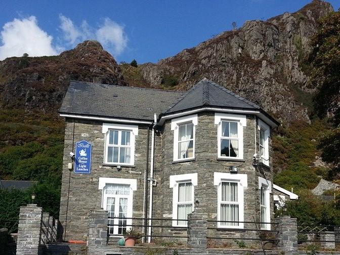 Isallt Guest House