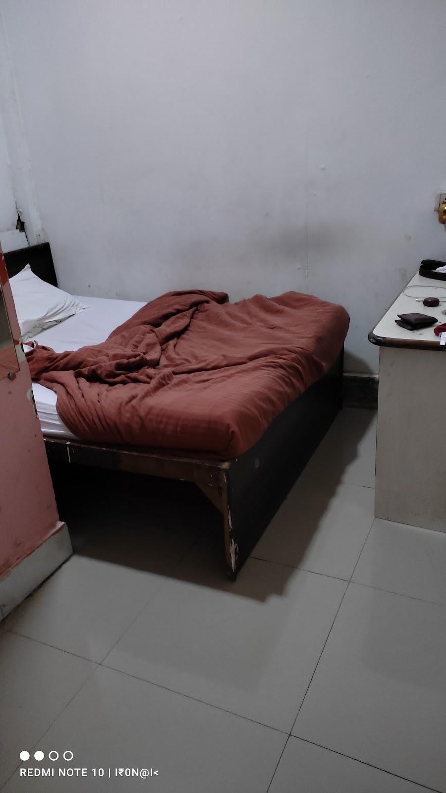 Hotel Saffron Inn – photo 2