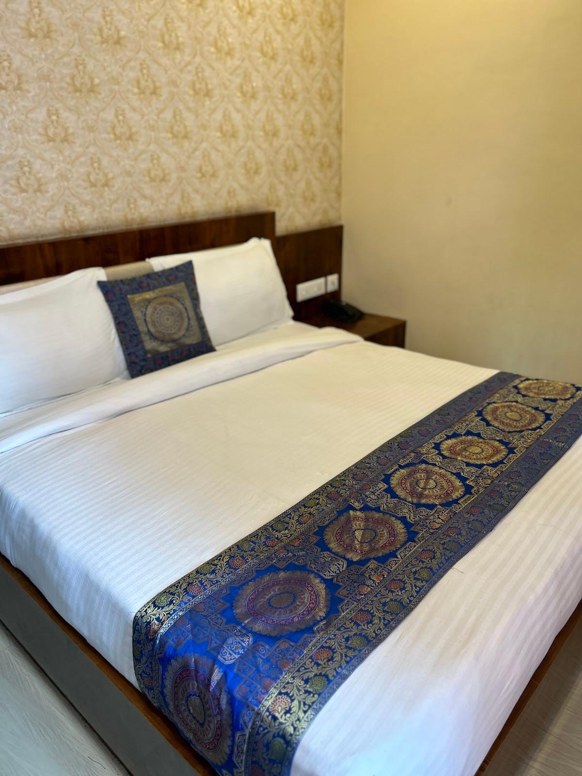 Ganga Darshan Hotel – photo 3