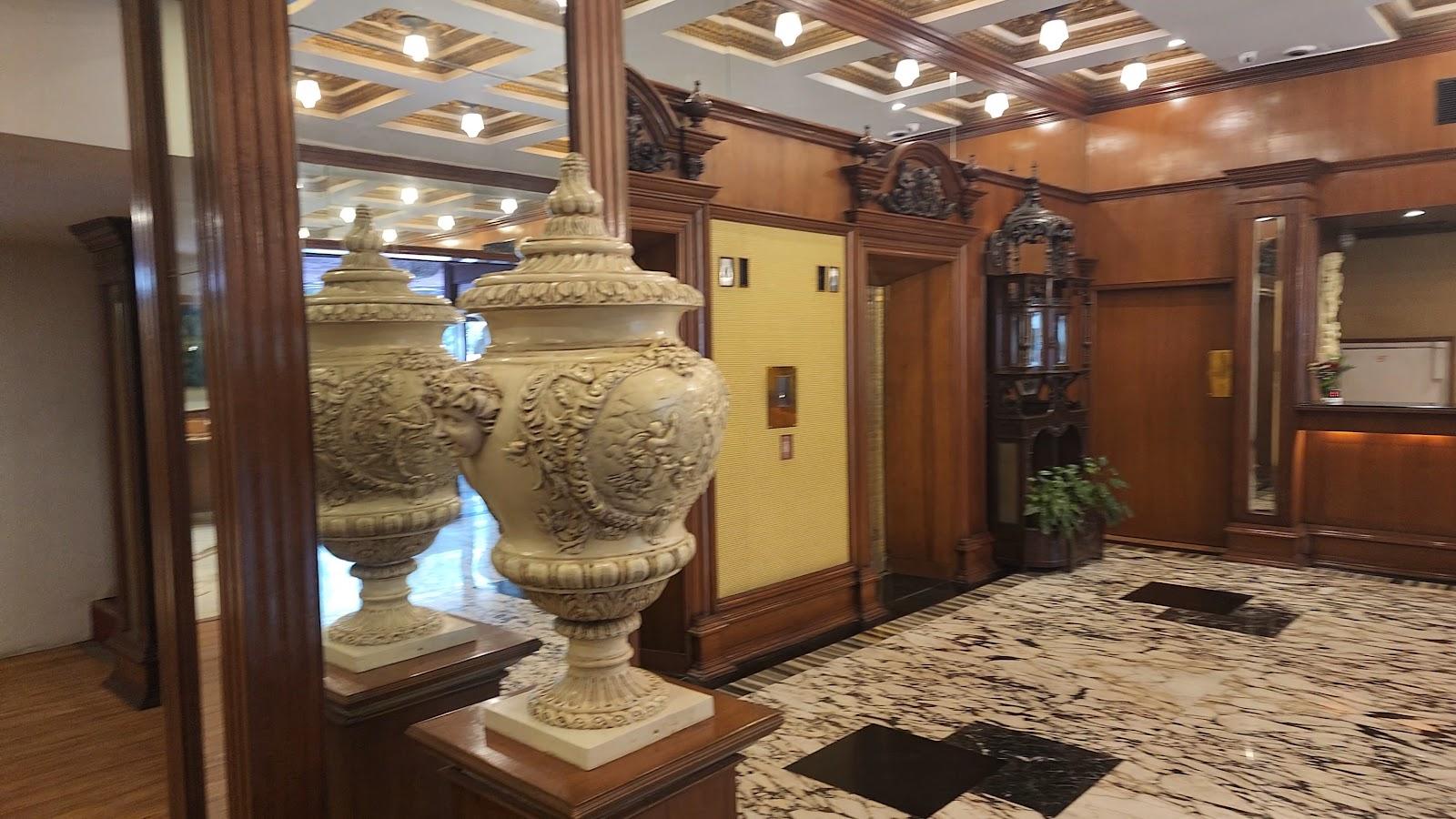 The Ambassador – photo 2
