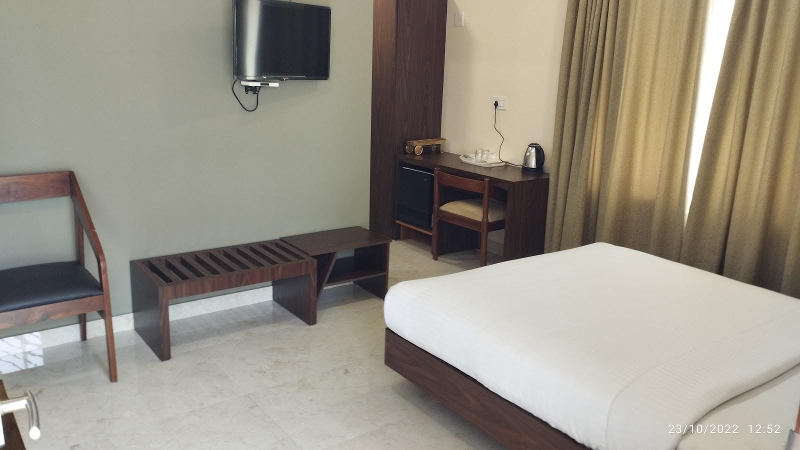 Kira Palace Residency – photo 3