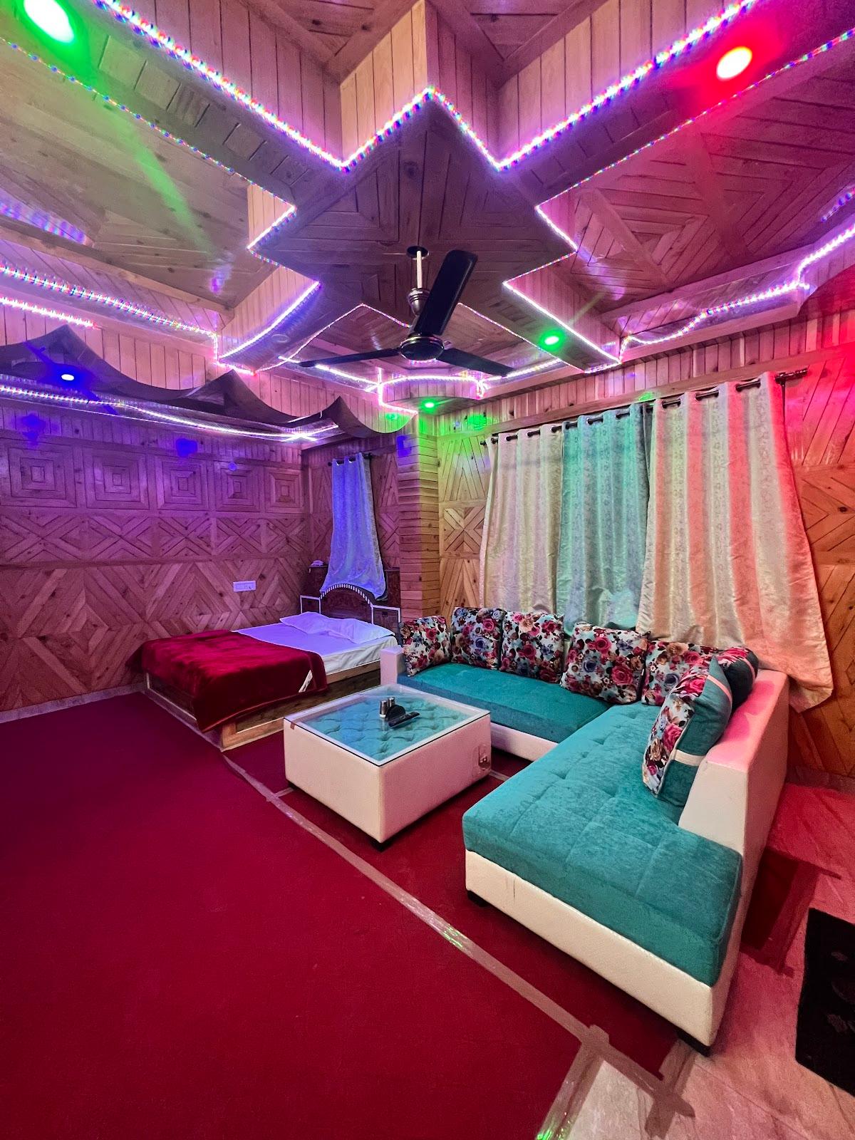 Majestic Mountain Bhaiji Guest House – photo 4