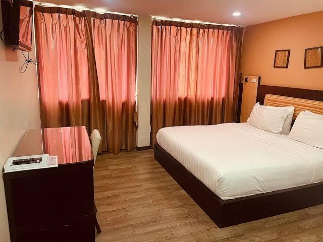 Residency Hotel Bangkok – photo 4