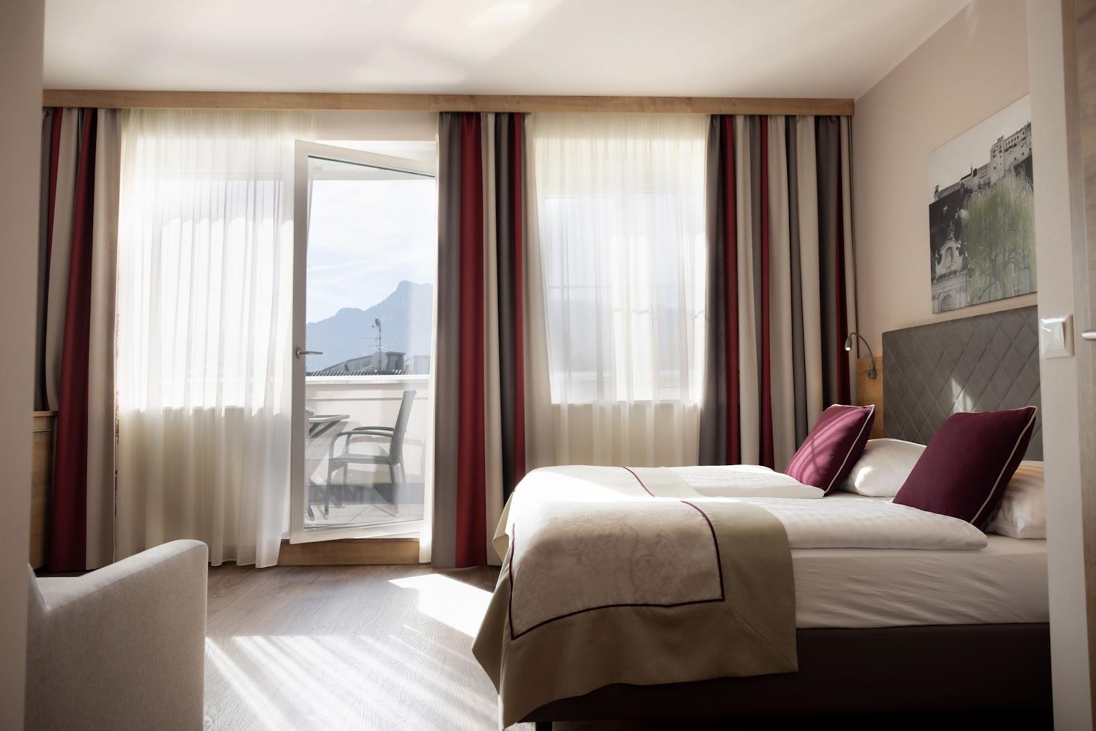 HOTEL max70 – photo 3