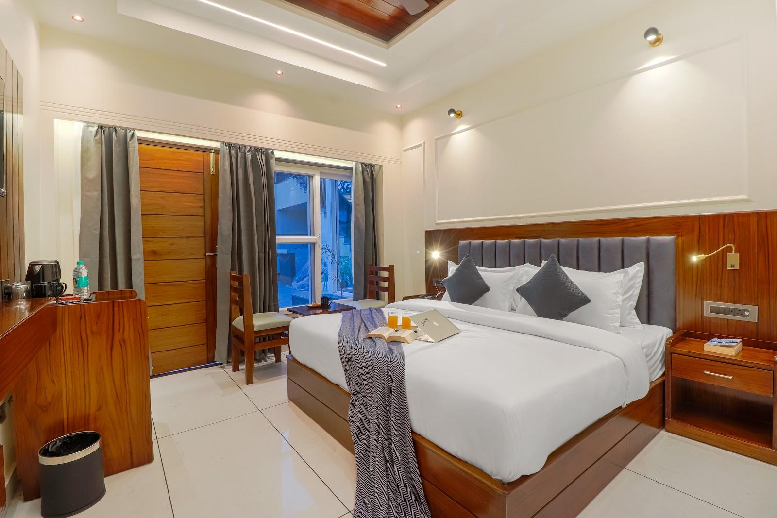 Hotel Regent Residency – photo 3