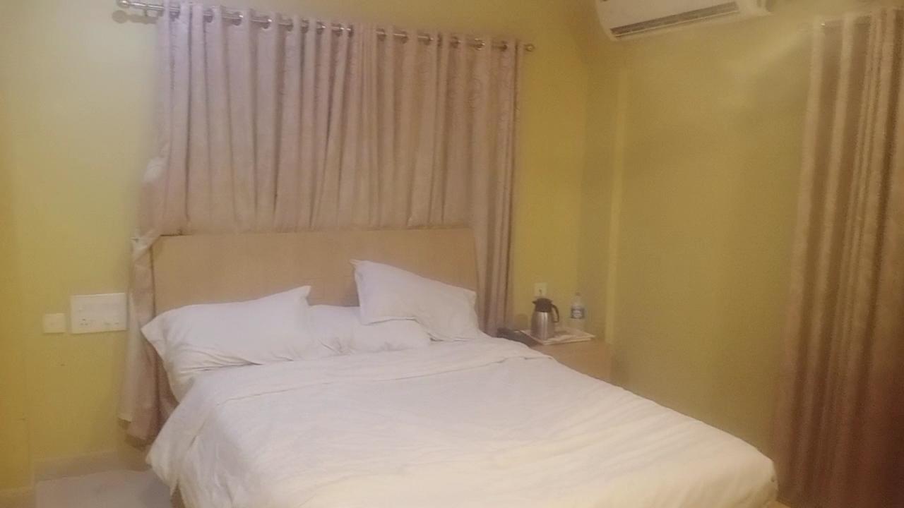 Hotel Rainbow Suites – photo 2