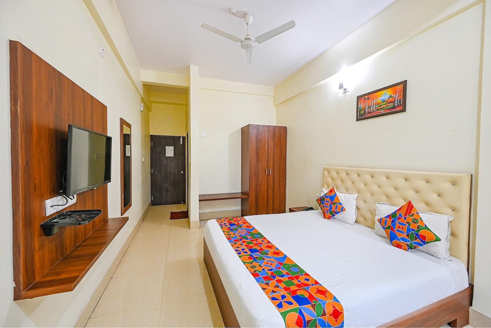 Triple Tree Hotel and Resorts – photo 2