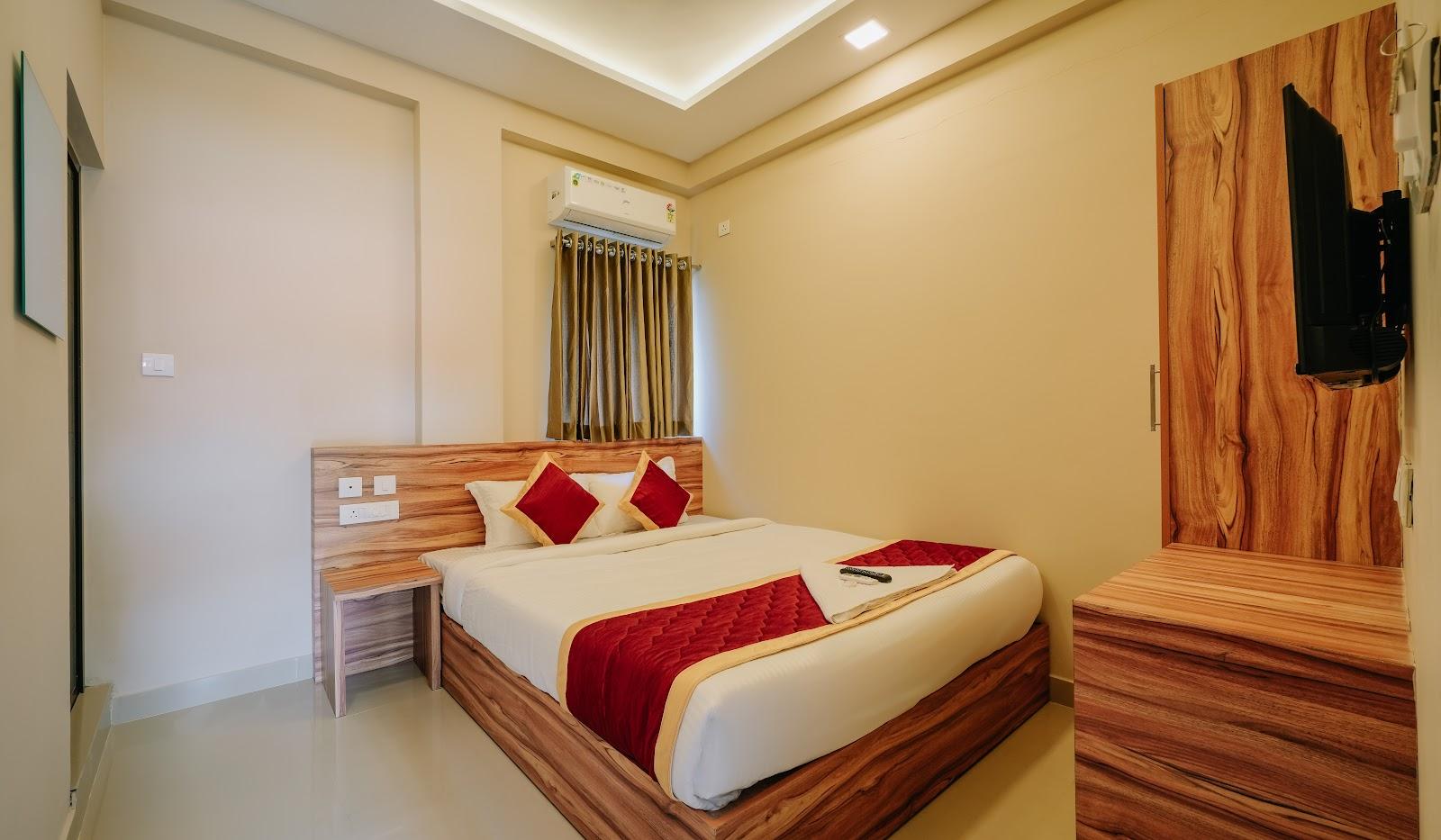 Yaad Inn – photo 2