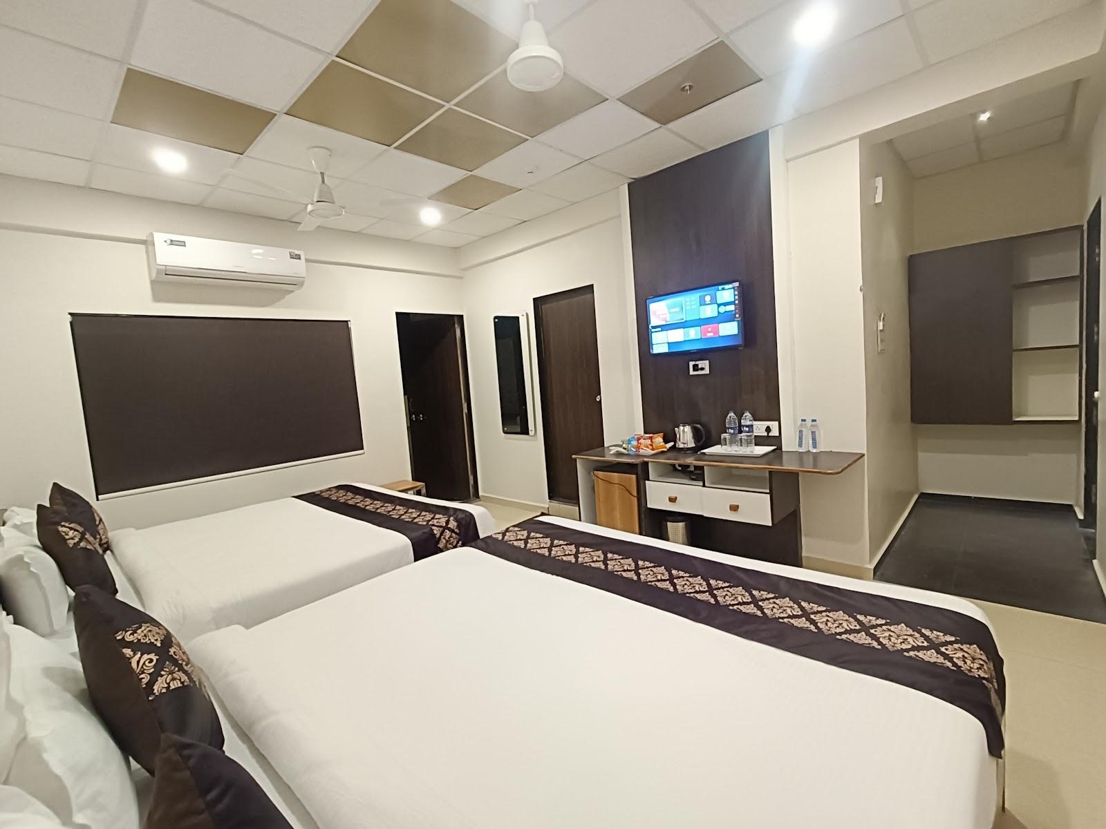 Dev Inn Somnath – photo 3