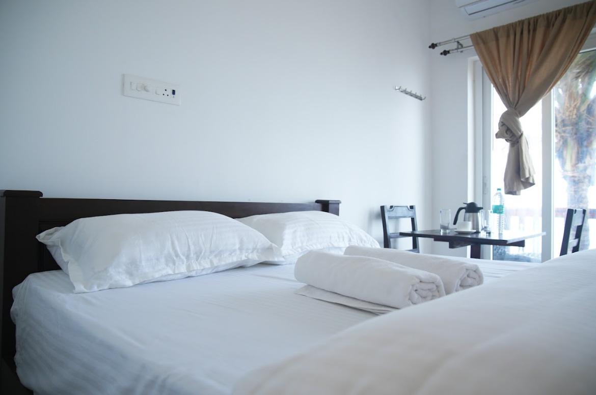 Rock Beach Villa – photo 2