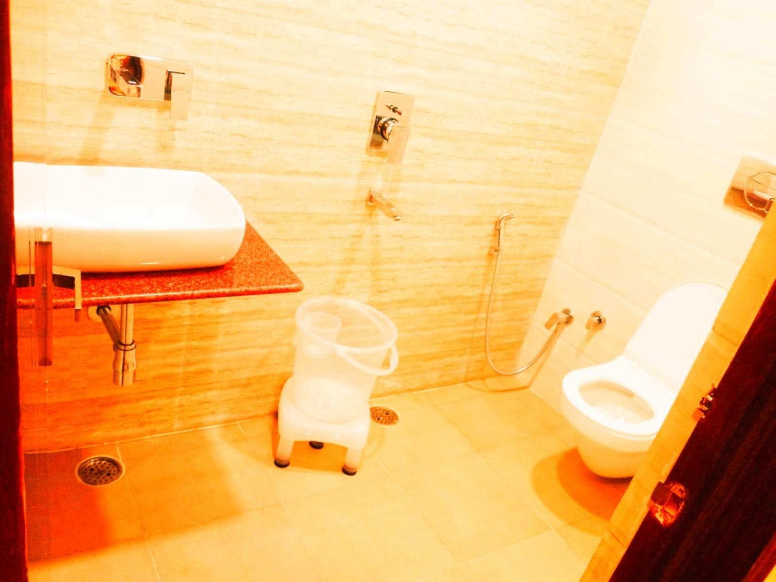Hotel Dream Palace @ New Delhi Railway Station – photo 4
