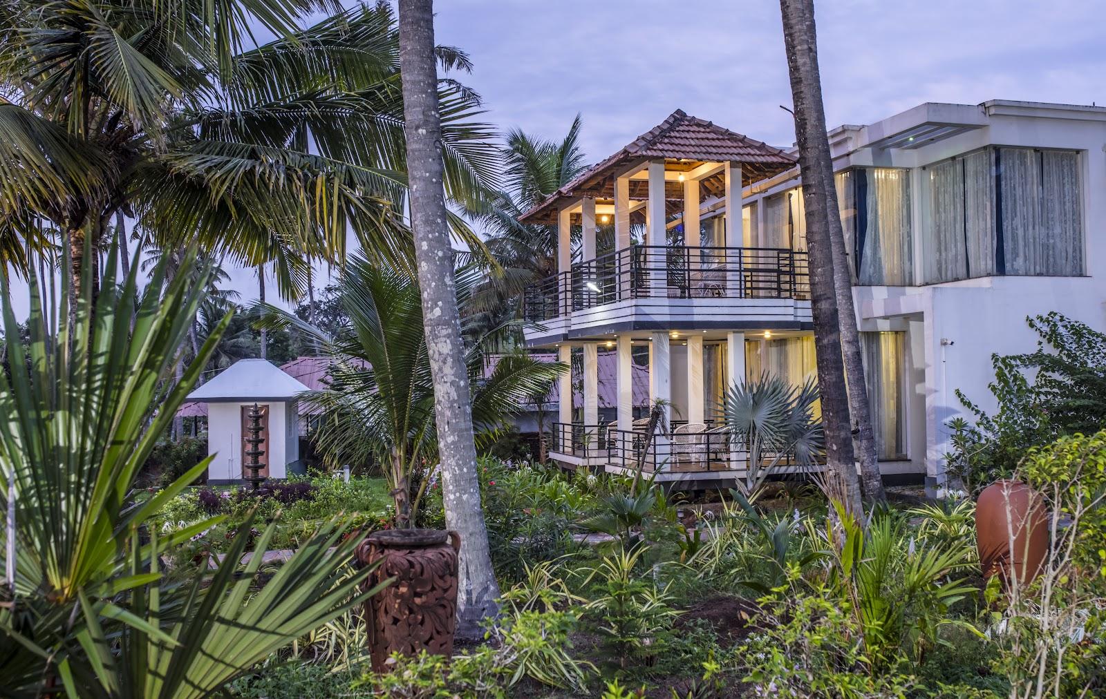 Coconut Cove Beach Resort , Varkala