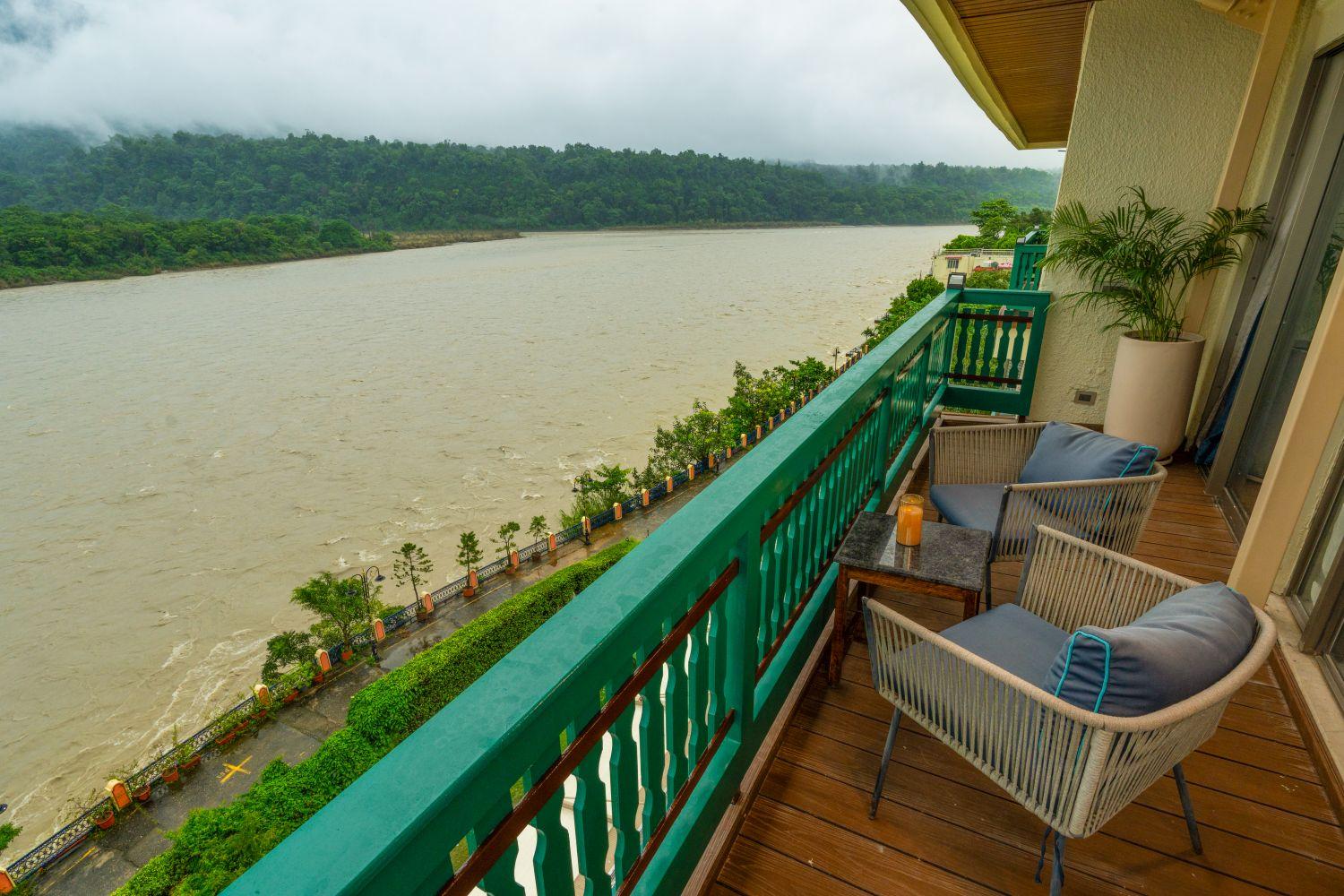GANGA KINARE - A Riverside Boutique Resort – photo 1