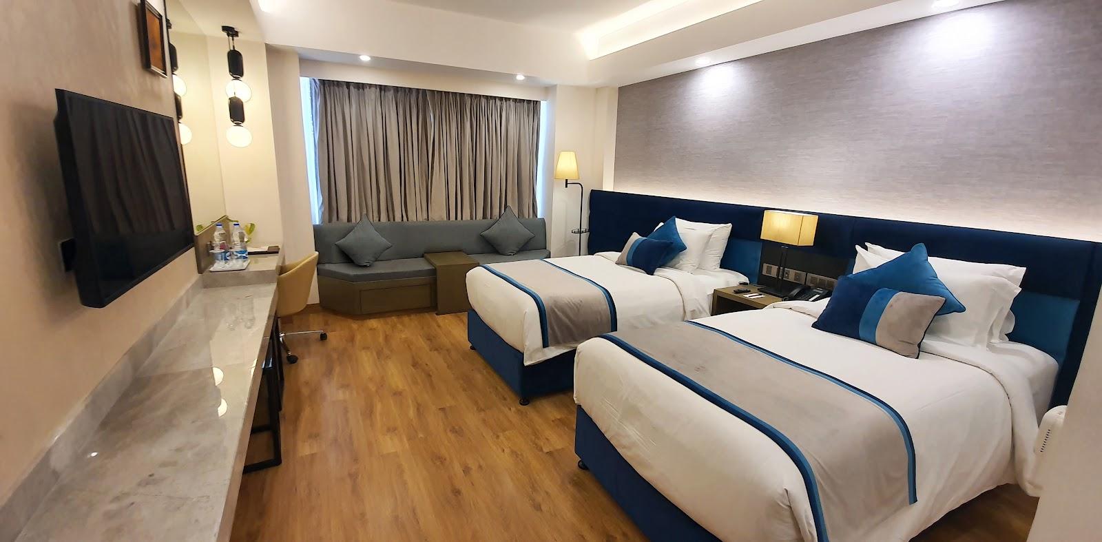The Piccadily Lucknow – photo 3