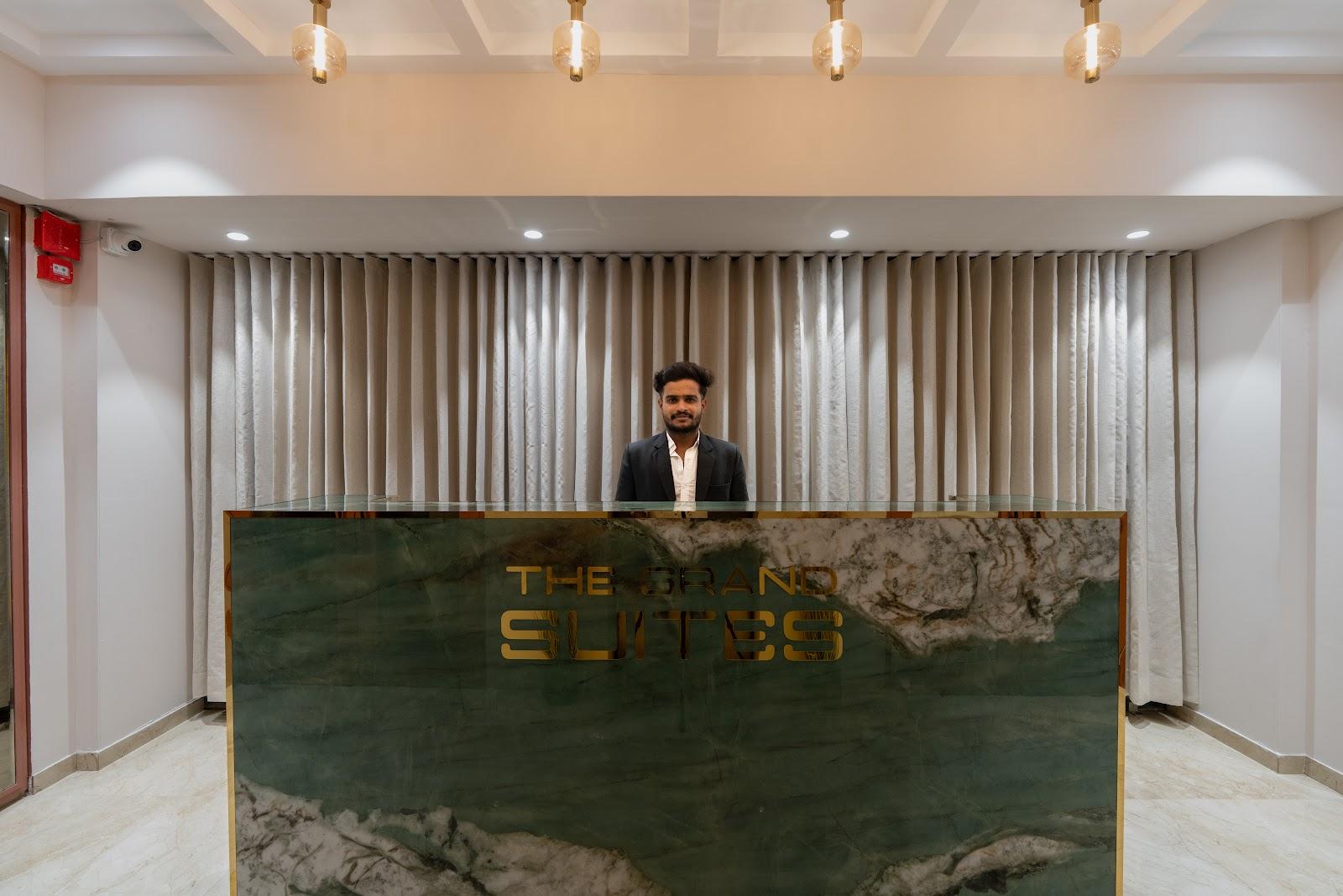 Hotel The Grand Suites – photo 4