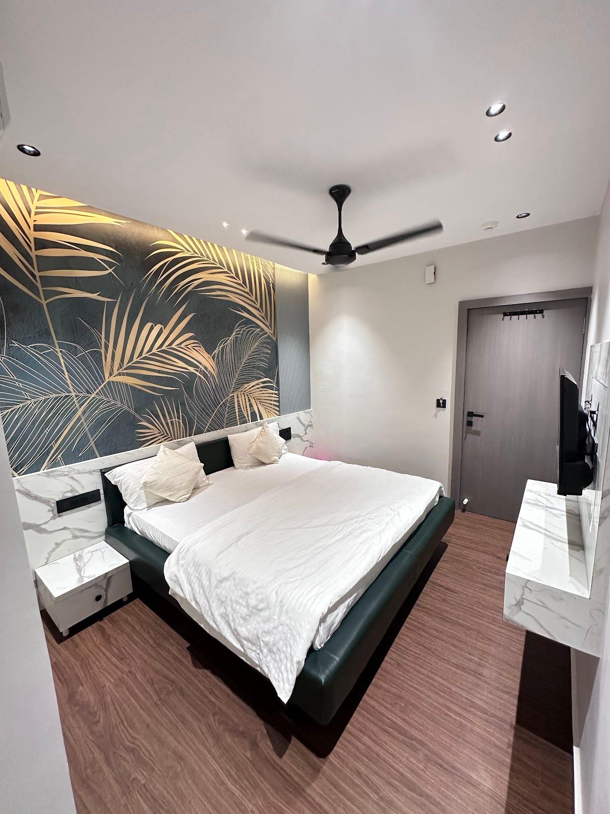 V Love hotel – photo 2