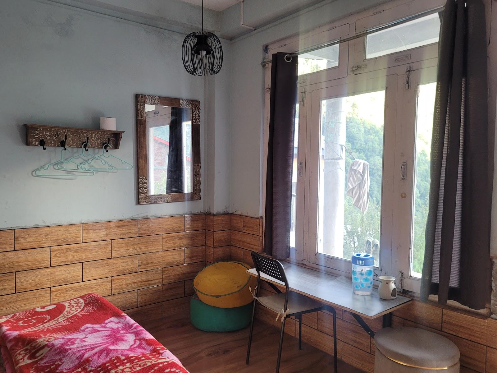 Full Moon Stay & Cafe – photo 4