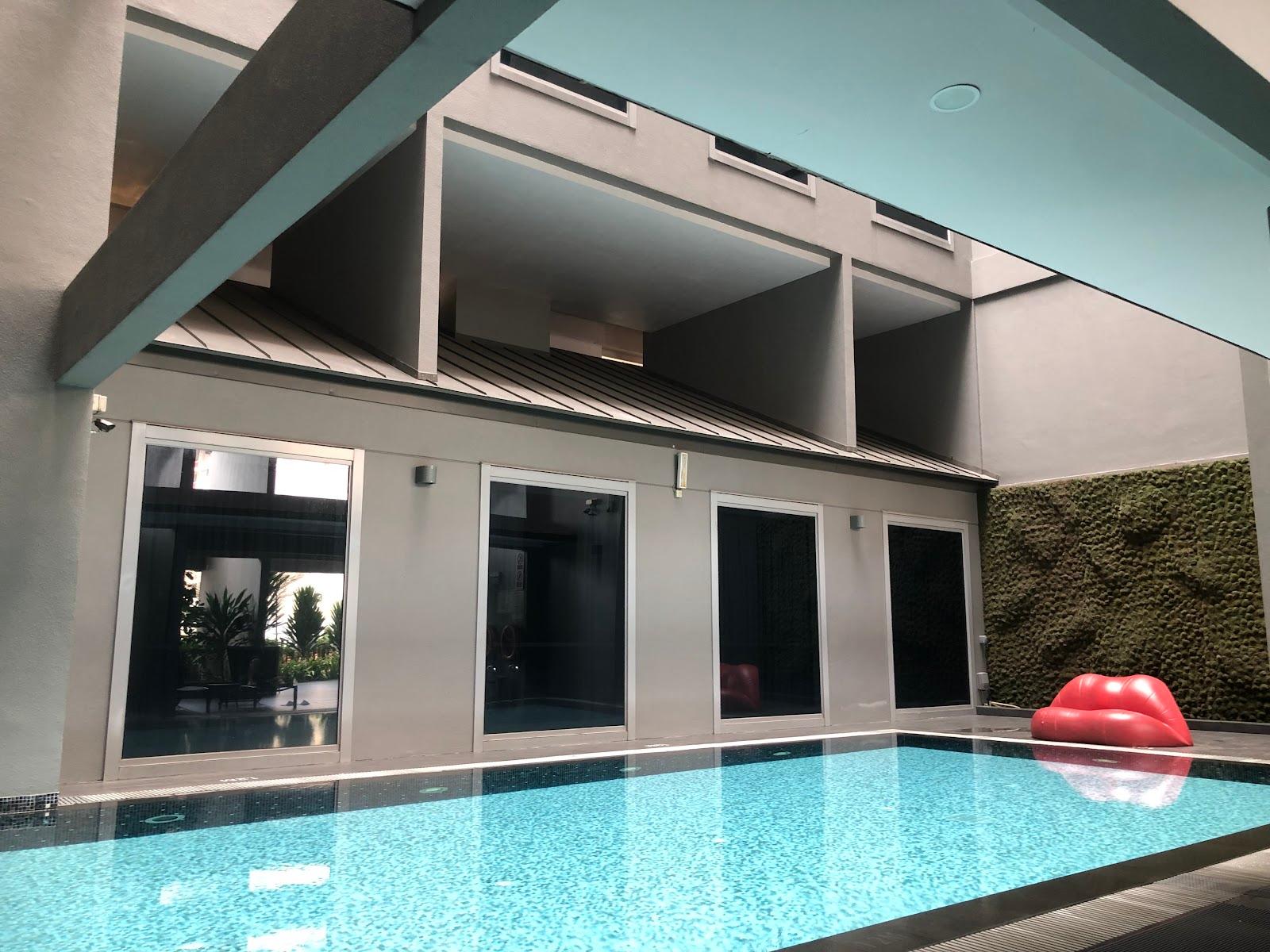 V Hotel Bencoolen – photo 4