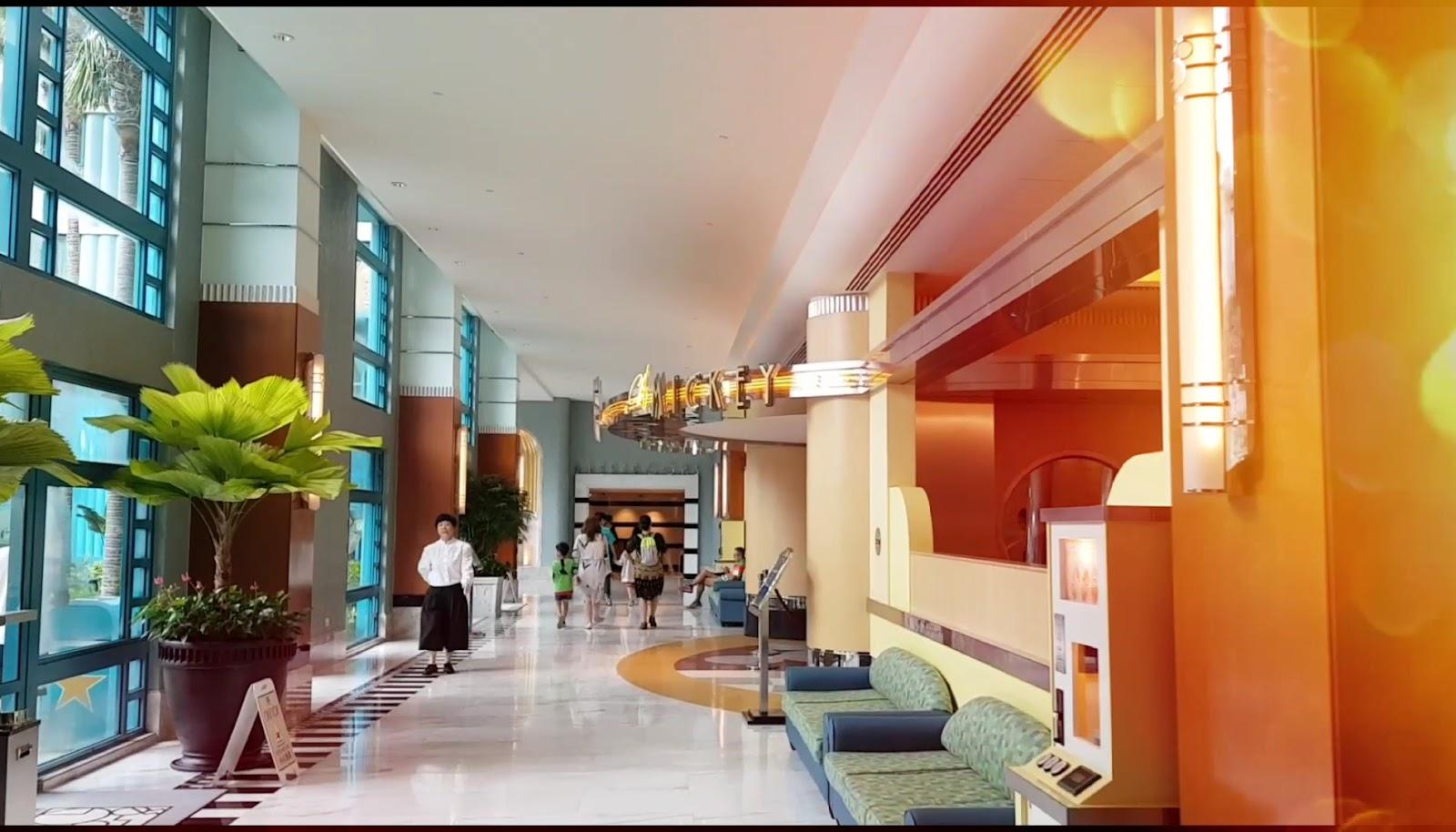 Disney's Hollywood Hotel – photo 1