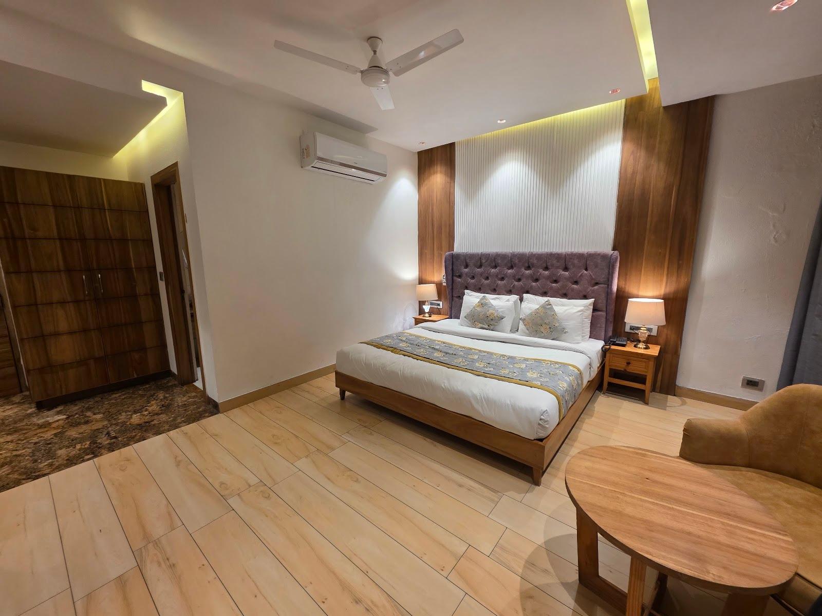 Hotel Notting Hill, Mussoorie (10 Min Walk From Mall Road With Car Parking) – photo 4