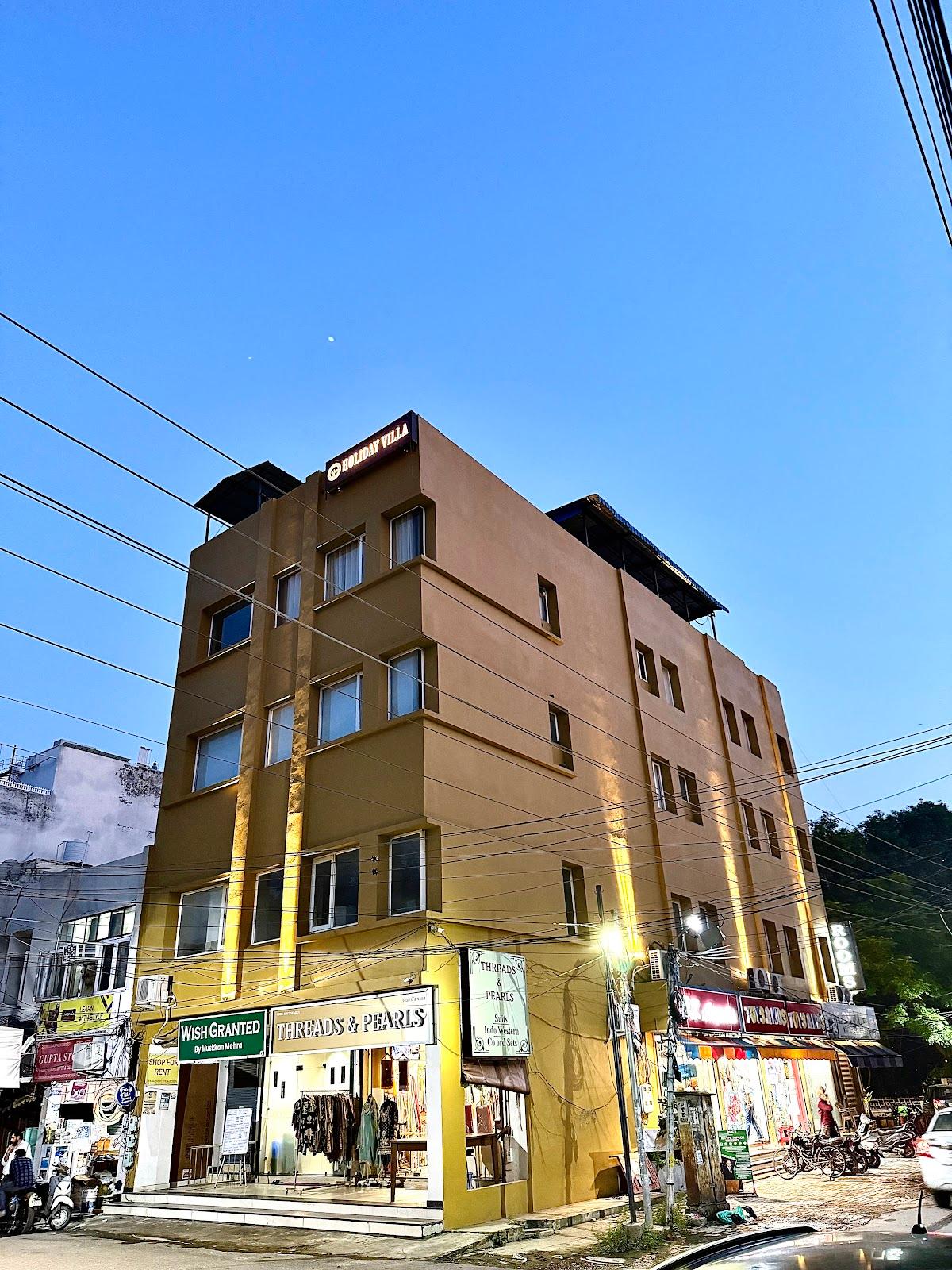HolidayVilla & Suites Amritsar | Best Place to stay in Amritsar – photo 1