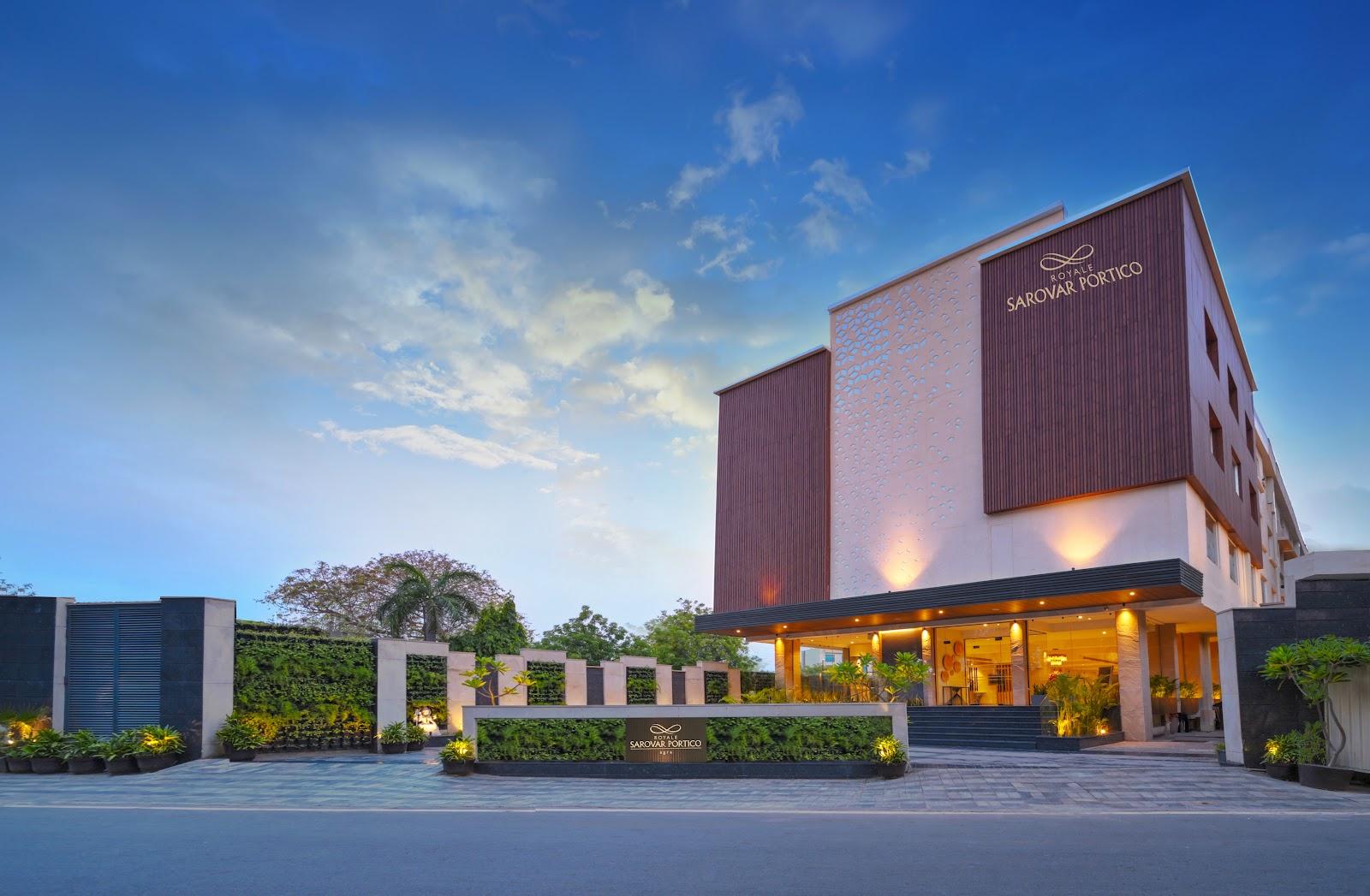 Royale Sarovar Portico Agra – photo 1