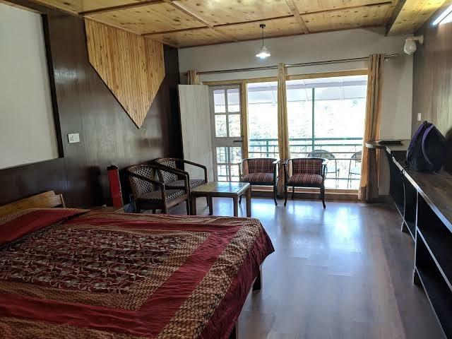 Hotel Devdar Khajjiar – photo 4