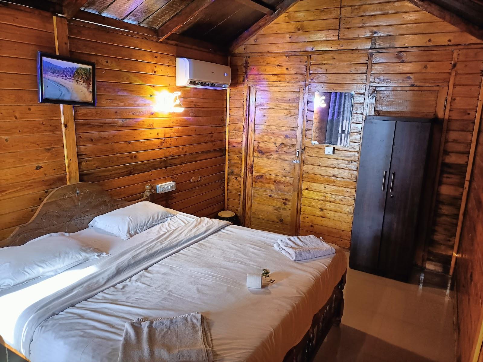 Royal Woods Beach Resort – photo 2