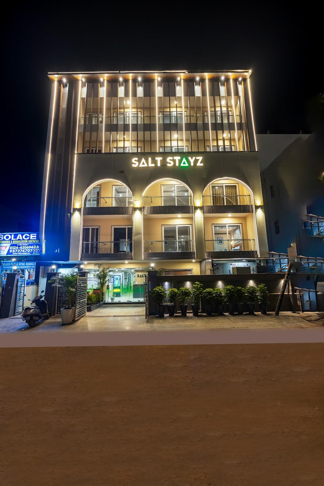 Saltstayz Select - Medicity (Near Medanta Hospital) – photo 1