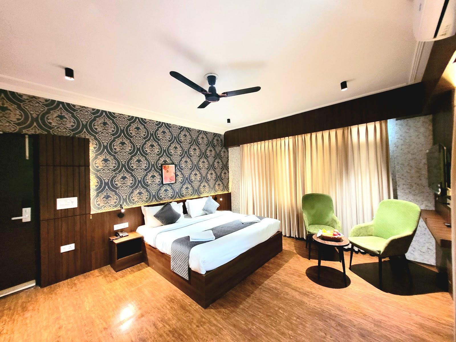 Hotel Royal Plaza Srinagar – photo 2