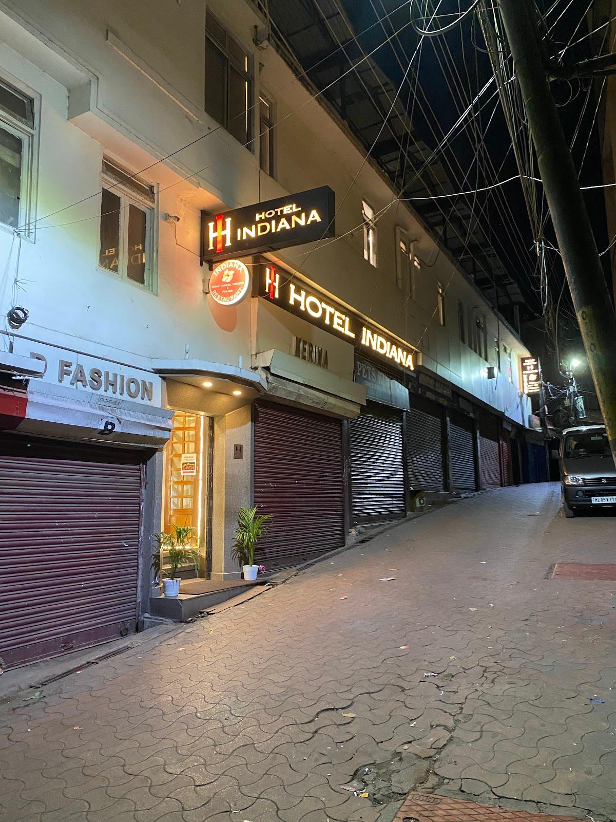 Hotel Indiana – photo 1