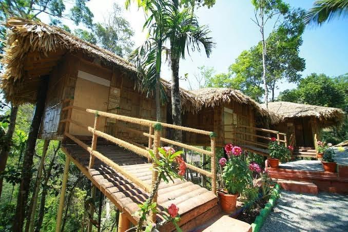Green Trees Luxury Suites