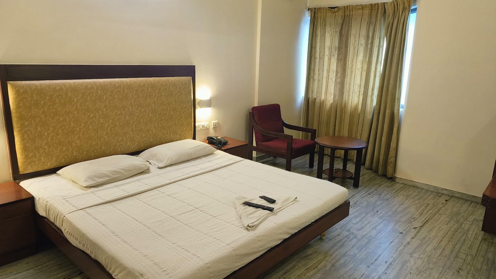 Hotel The Golden Park – photo 3