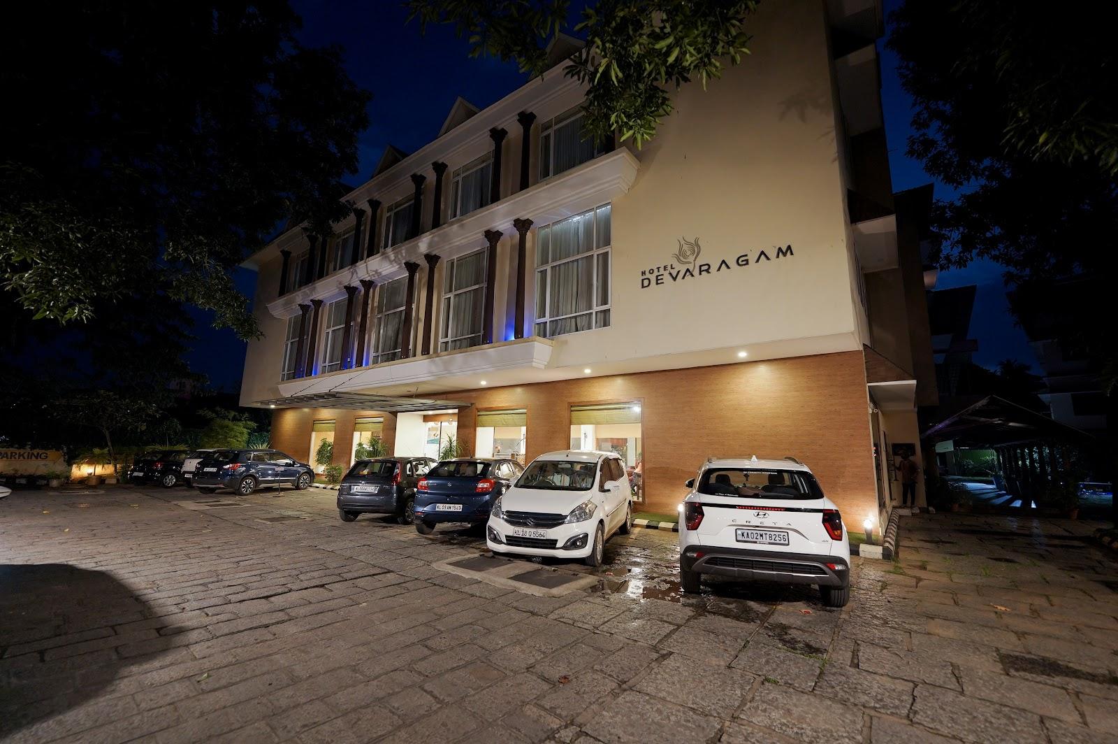 Hotel Devaragam – photo 1