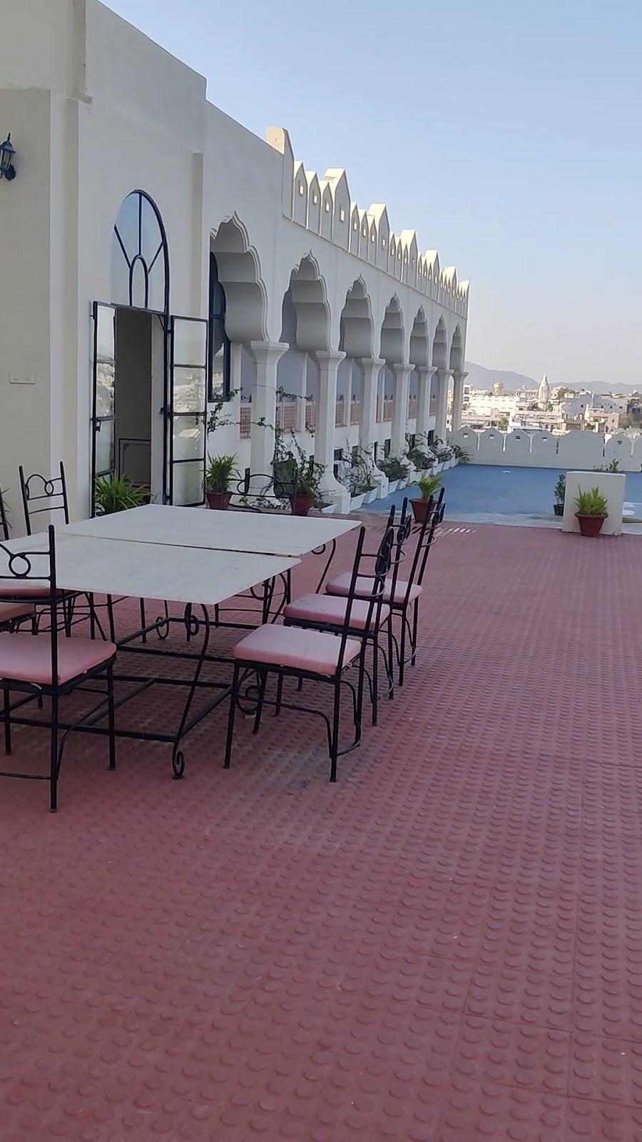 Gulaab Niwaas Palace – photo 2