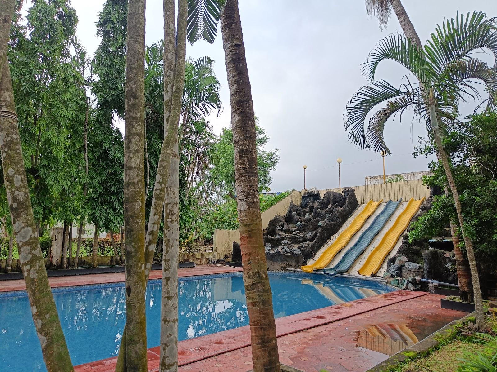 Palm Village Resort – photo 4