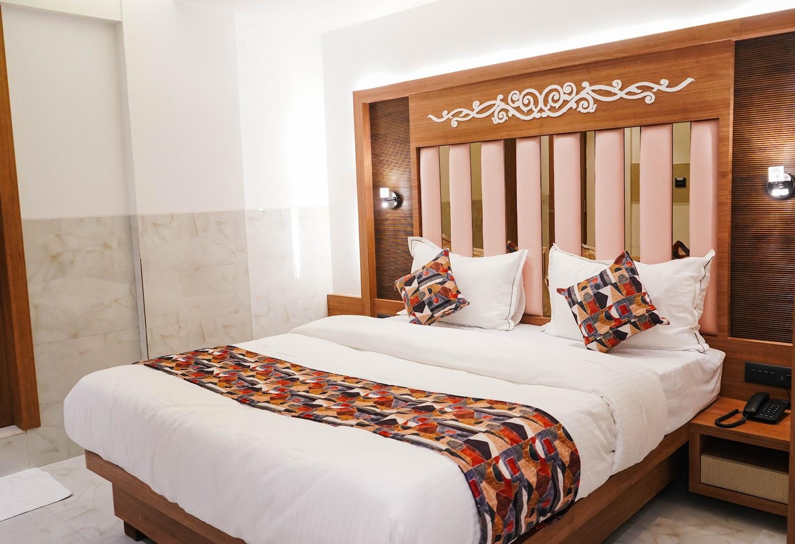Hotel Imperial Suites - Airoli – photo 2