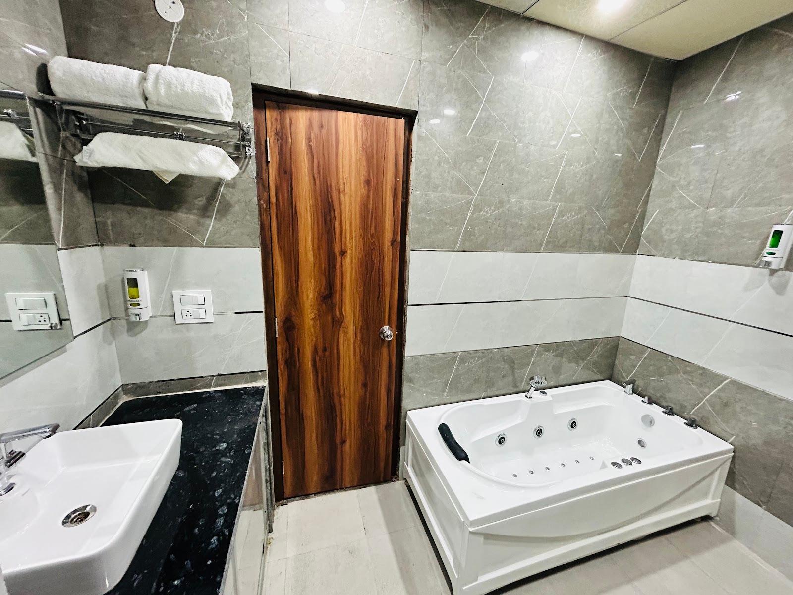 SHREE JEE HOTEL – photo 4