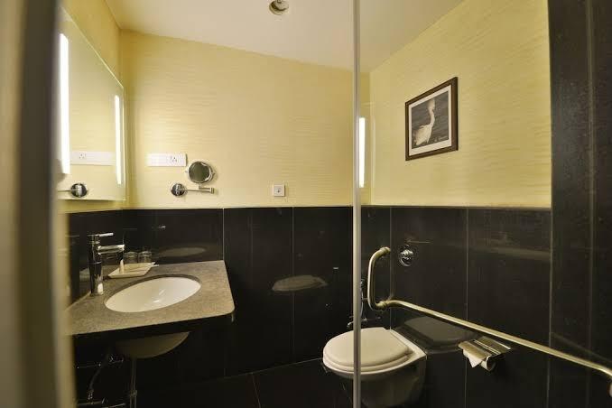 Hotel The Golden Oak – photo 4