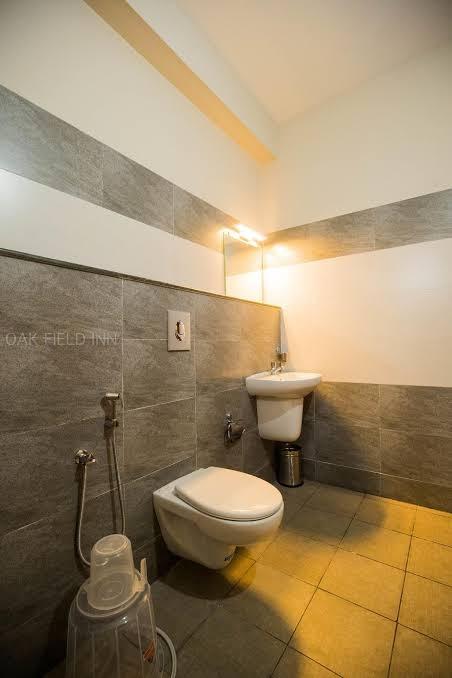 OAK FIELD INN – photo 4